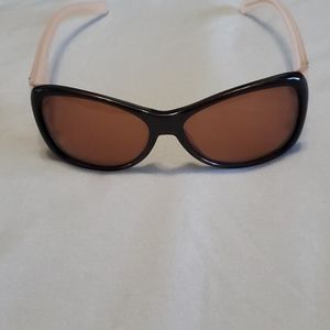 Escada sunglasses 🕶 😎